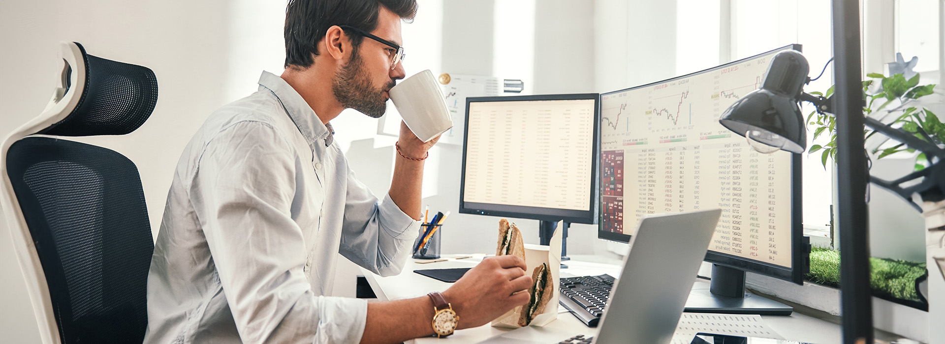 man reviewing computer data kba identity verification